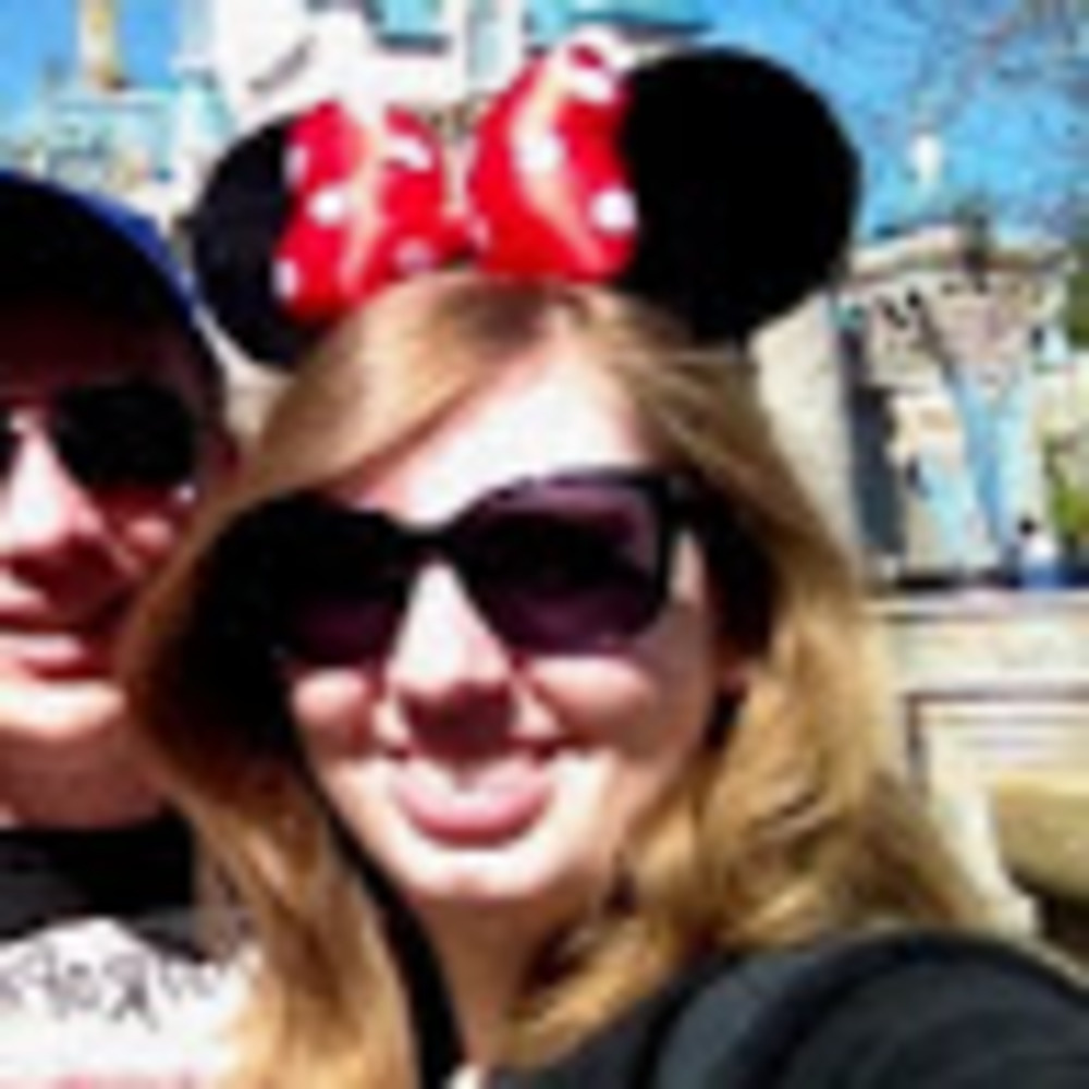 Meet your Posher, Courtney